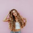 O óleo de rosa mosqueta ajuda a deixar o cabelo hidratado