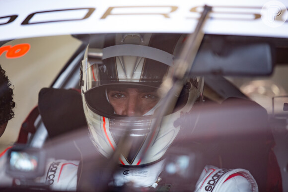 Caio Castro é piloto profissional e vai correr na Porsche Cup em 2021