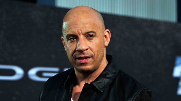 Vin Diesel 'surge' com cabelo na web e web compara: 'A cara do Leandro Hassum'