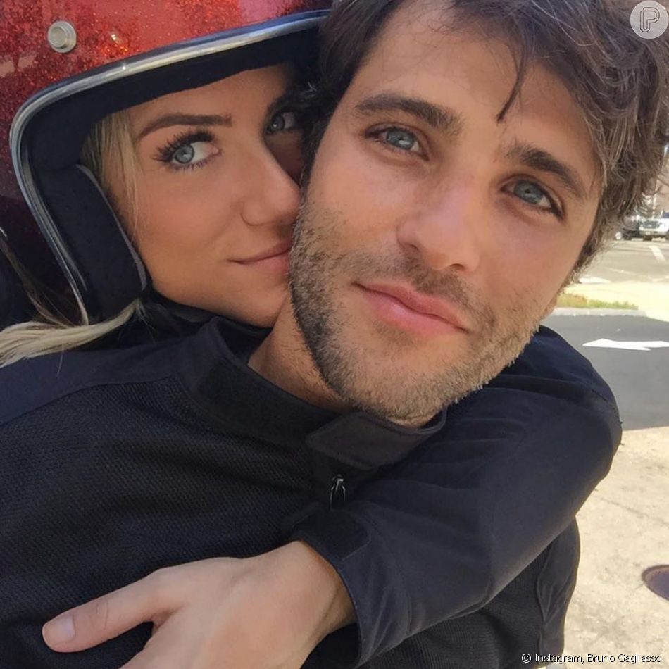 Bruno Gagliasso E Giovanna Ewbank Aparecem Mais Jovens Em Fotos Purepeople