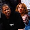Beyoncé e Jay-Z assistem jogo de basquete e Beyoncé exibe novo visual, em 3 de novembro de 2014