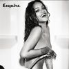 Rihanna se diverte durante ensaio para a revista 'Esquire'