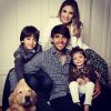 Em uma fotoo, Kaká agradeceu à Deus por sua família com Carol Celico: 'Não acredito em sorte. Acredito em graça'