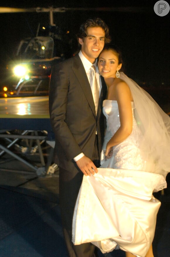 Em São Paulo, Kaká e Carol Celico se casaram na igreja Renascer em Cristo