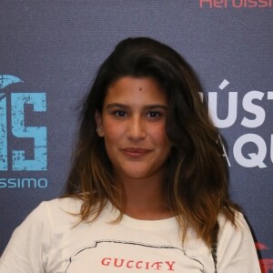 Giulia Costa exibe corpo de biquíni e destaca aceitação: 'Ganhei 6 kg'