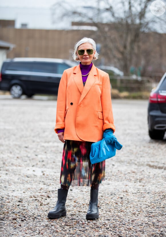 A influencer Grece Ghanem tem 55 anos e inspira com looks antenados com a moda