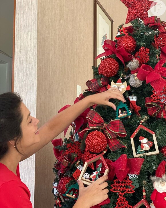 Thais Fersoza vibrou ao montar a árvore para o Natal 2020
