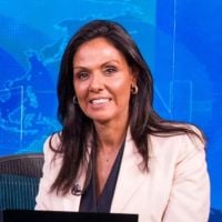 Âncora da Globo, Cristina Ranzolin inicia tratamento contra câncer de mama: 'Estou bem'