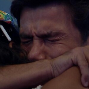 'A Fazenda 12': Mariano chora após ser chamado de machista e ganha apoio de Jake