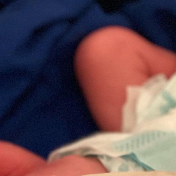 Veja 1ª foto da filha de Alok e Romana Novais após parto prematuro