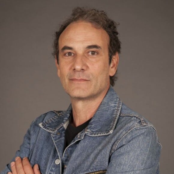 Marco Ricca tem 58 anos e está internado em decorrência da Covid-19