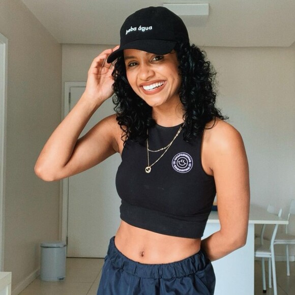 Ex-BBB Gleici Damasceno mostra rotina fitness e ganha elogios dos seguidores
