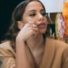 Anitta coloca emoji no rosto de exs após retratar vidade solteira na série