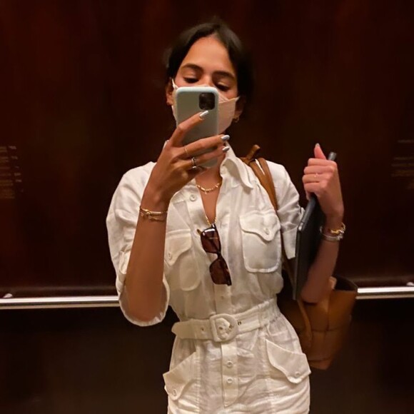 Bruna Marquezine exibe look de trabalho nesta quarta-feira, 17 de dezembro de 2020