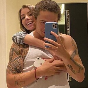 Maria Lina ganha elogio de Whindersson Nunes