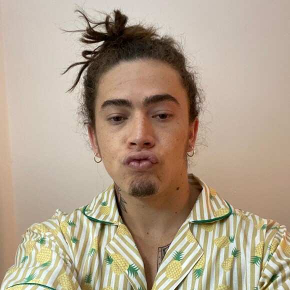 Whindersson Nunes faz elogio para Maria Lina