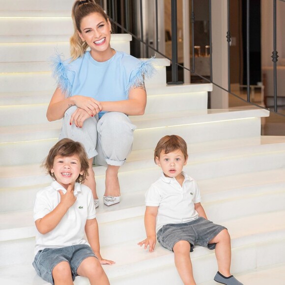 Andressa Suita e os filhos Gabriel e Samuel, frutos de seu relacionamento com Gusttavo Lima