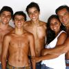 Rodrigo Simas e Felipe Simas são irmãos de Bruno Gissoni por parte de mãe