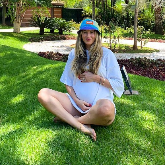Mulher de Lucas Lucco revelou o novo nome do filho