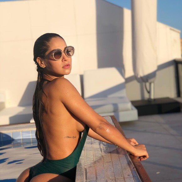 Mayra Cardi deixa bumbum durinho com tratamento