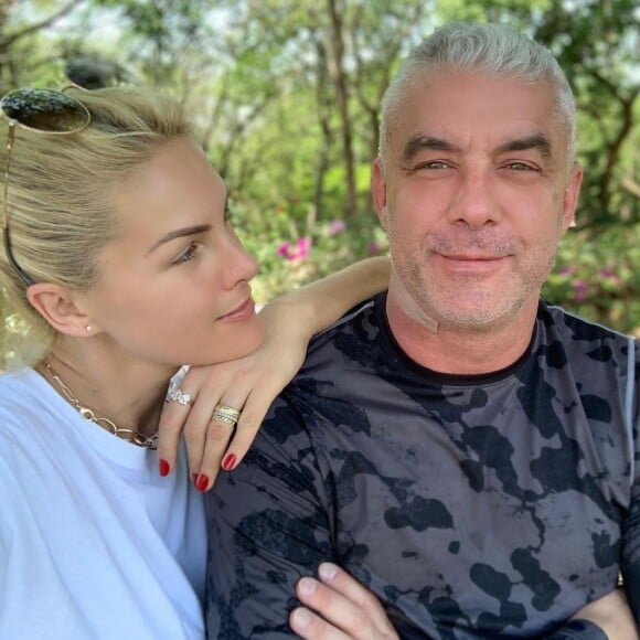 Ana Hickmann se declarou para Alexandre Corrêa com foto romântica