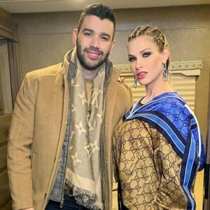 Gusttavo Lima e Andressa Suita continuam vivendo em casas separadas