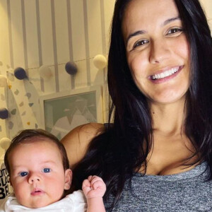 Kyra Gracie exibiu corpo quase 3 meses após dar à luz Rayan: 'Barriga real'