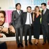 Jennifer Aniston posa com o Jason Bateman, Charlie Day e Jason Sudeikis na première do filme 'Quero Mata Meu Chefe 2' 