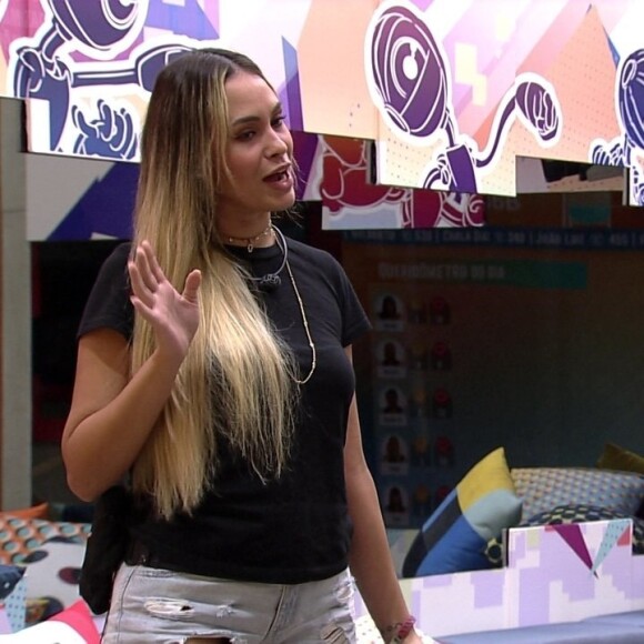 'BBB 21': Sarah foi imitada por Carla Diaz