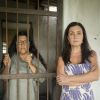 Na reta final da novela 'Amor de Mãe', Thelma (Adriana Esteves) é acusada por Lurdes (Regina Casé) de ter matado Rita (Mariana Nunes)