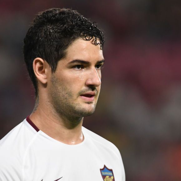Alexandre Pato disse aos seguidores para se registrarem e tomarem a vacina