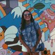 Bruna Marquezine visita centro de artes em Miami, nos Estados Unidos