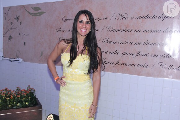 Graciele Lacerda não pôde ir ao show de Zezé Di Camargo no último sábado, 15 de novembro de 2014