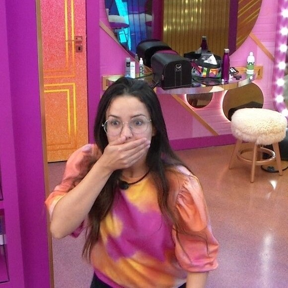 Juliette assumiu que é mais difícil se relacionar com alguém depois da fama