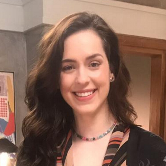 Sophia Abrahão entra na novela 'Salve-se Quem Puder' como a advogada Júlia