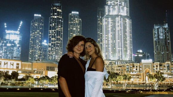 Sasha e João Figueiredo se despedem de Dubai com foto no prédio mais alto do mundo: 'Vista linda'