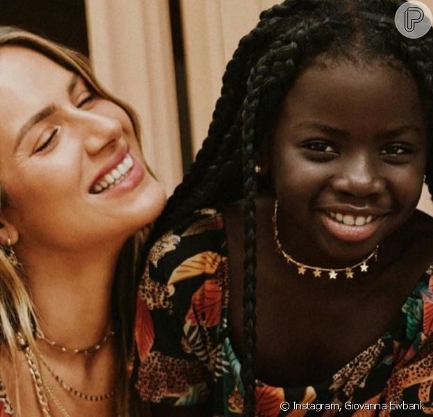 Filha de Giovanna Ewbank e Bruno Gagliasso ganhou festa intimista por seus 8 anos em 20 de junho de 2021