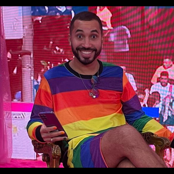 Gil do Vigor e Pabllo Vittar se encontraram em entrevista sobre o Dia do Orgulho LGBTQIA+