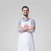 'MasterChef 2021': Pedro é arquiteto de Campos Novos (SC) e deseja mudar de vida. Possui influências culinárias herdadas do pai, que morou no Japão, e após viver na Austrália, se define como um cozinheiro especialista em compor sabores e equilibrar texturas