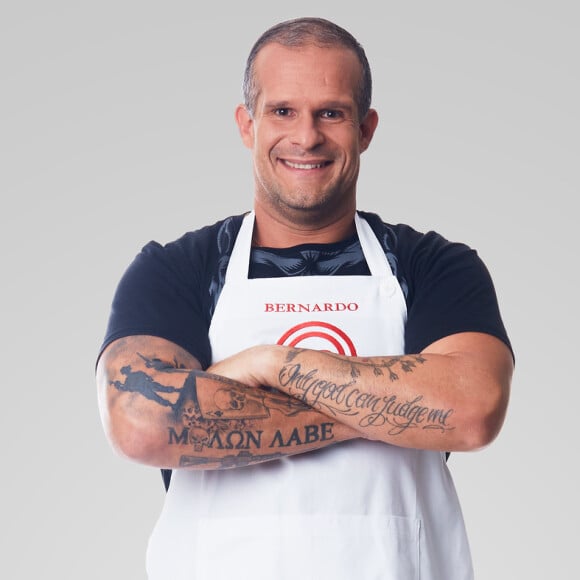 MasterChef 2021: Bernardo é carioca, tem 40 anos e possui um estande de tiros. Já serviu ao exército dos Estados Unidos e as primeiras experiências na cozinha começaram cedo, com os pais. É competitivo e estrategista.