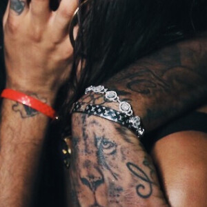 Alguns fãs acreditam que Bruna Marquezine reatou com Neymar