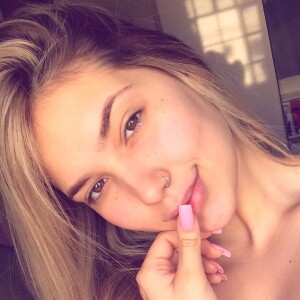 Virgínia Fonseca em 2017, já com preenchimento labial e botox, mas antes de lipoaspiração