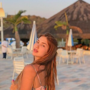 Virgínia Fonseca em 2019, após silicone e lipoaspiração na axila e na barriga