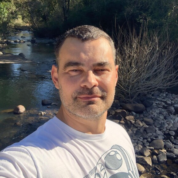 Carmo Dalla Vecchia recordou sentimento ao ver o filho pela 1ª vez: 'Claro que aquele serzinho era o responsável por quase toda a melhor parte da minha vida que ainda estava por vir'