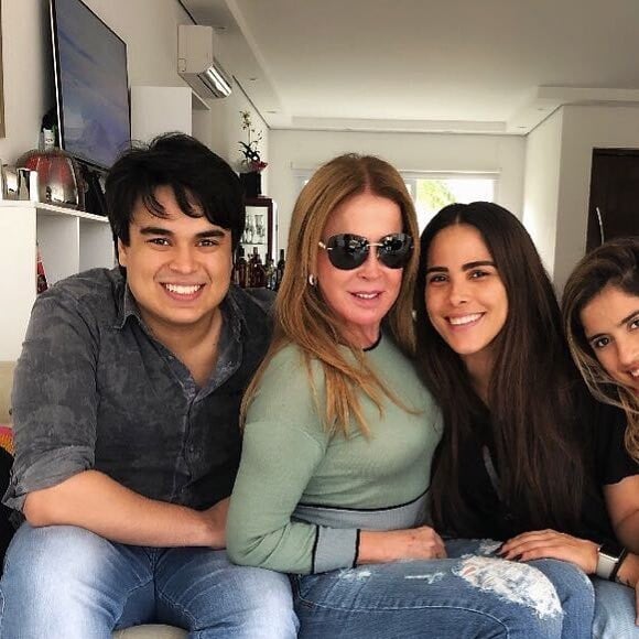 Zilu Camargo é mãe de Wanessa, Camilla Camargo e Igor