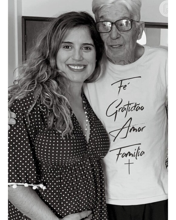 Camilla Camargo homenageou o avô, Geraldo Godoi, com foto