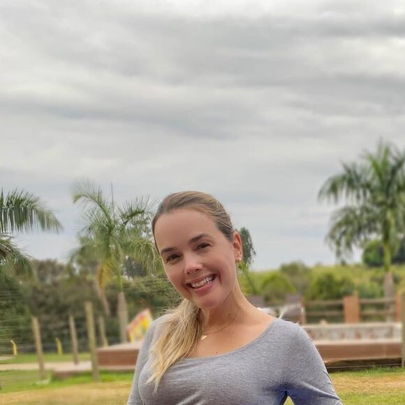 Thaeme Mariôto revela que vai fazer chá de bebê de Ivy no interior