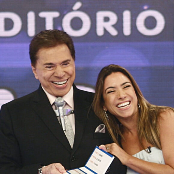 Silvio Santos recebeu torcida dos apresentadores da casa ao retornar à emissora