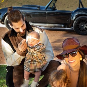 Alok e Romana Novais são pais de Ravi, de 1 no e Raika, de 7 meses