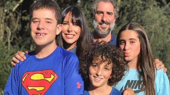 Marcos Mion empolga família com 1ª chamada de 'Caldeirão' na Globo: 'Farofa completa'